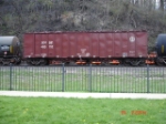 BNSF 400792 Covered Hopper EB